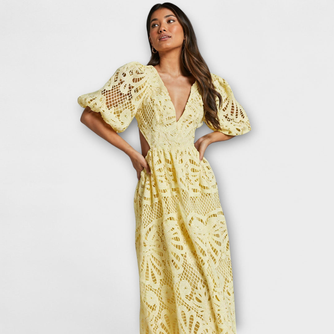 Sira | Midišaty s výšivkou a průstřihy