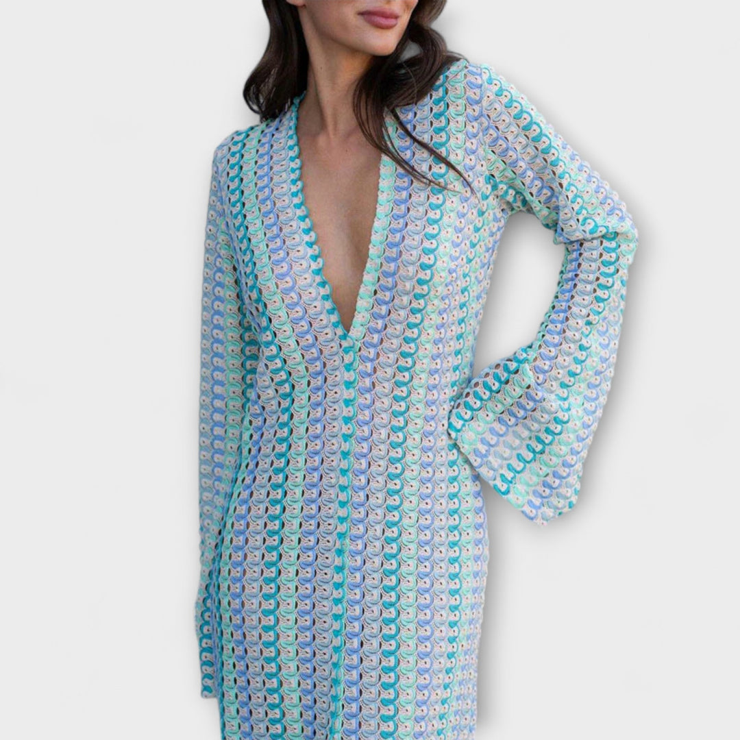 Emma | Šaty přes plavky s výstřihem do V a prázdninovým nádechem