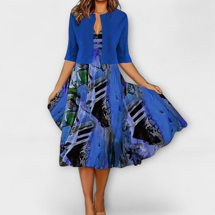 Božetěška | Květinové midi šaty s ladícím přehozem